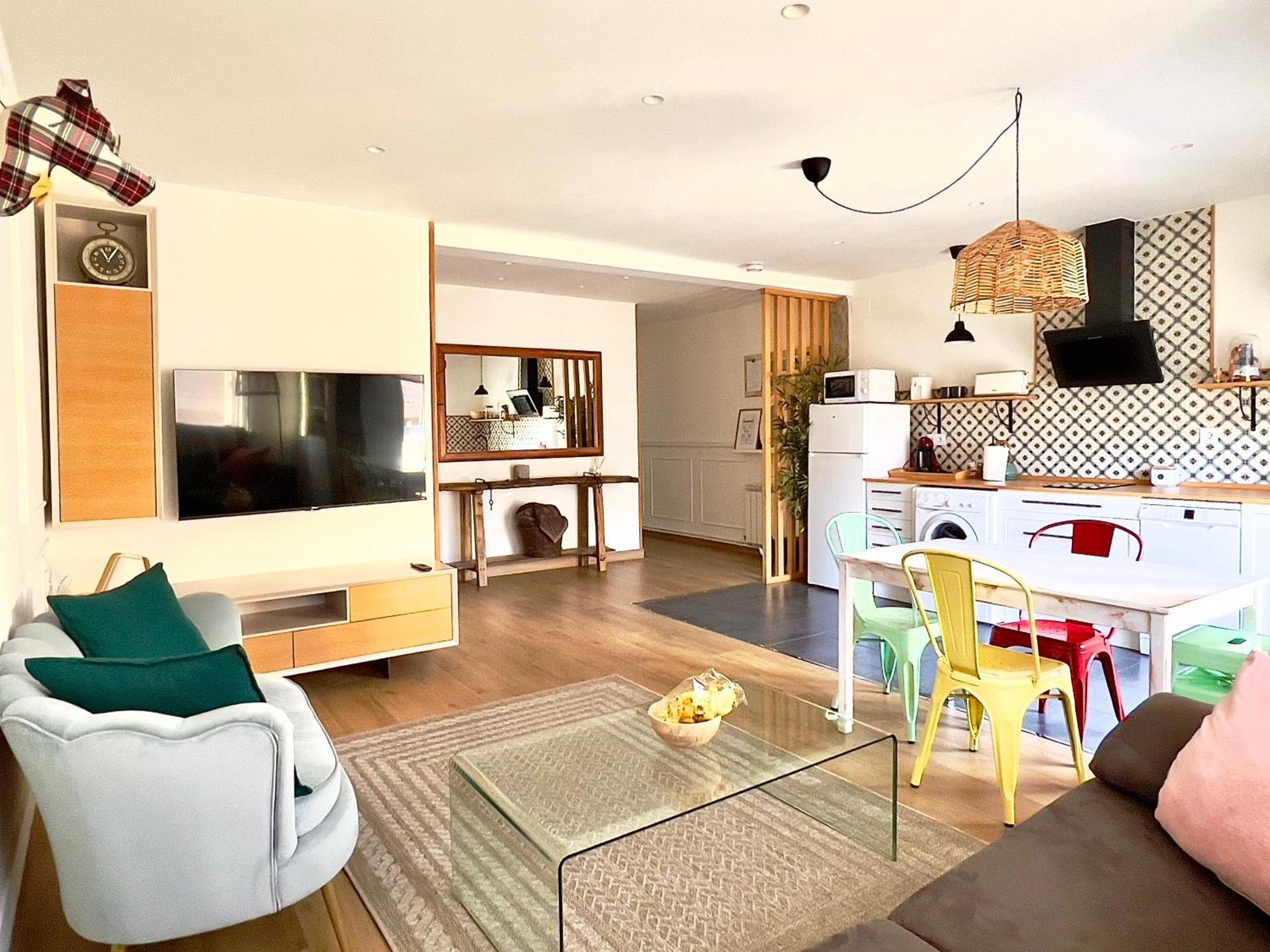 Lindo Pisito Apartment เลออน ภายนอก รูปภาพ
